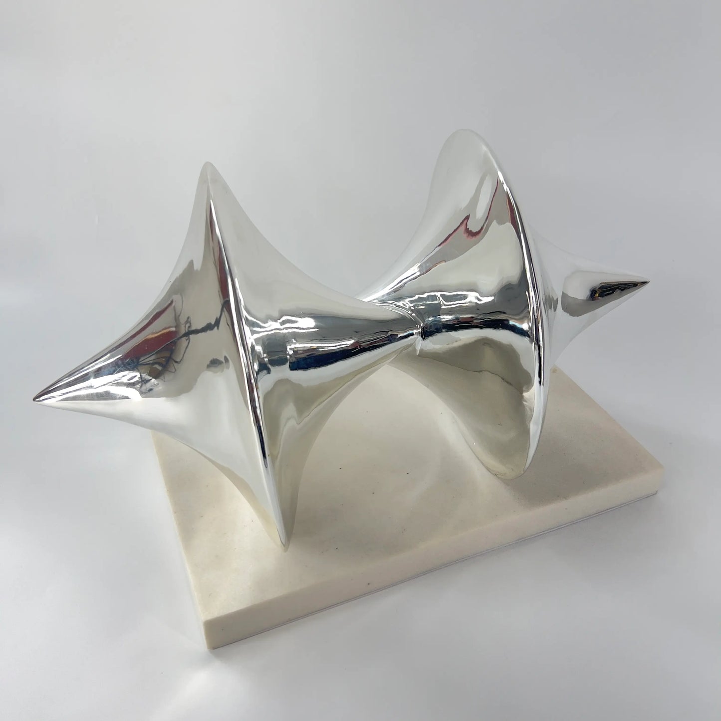 Chrome Pseudosphere