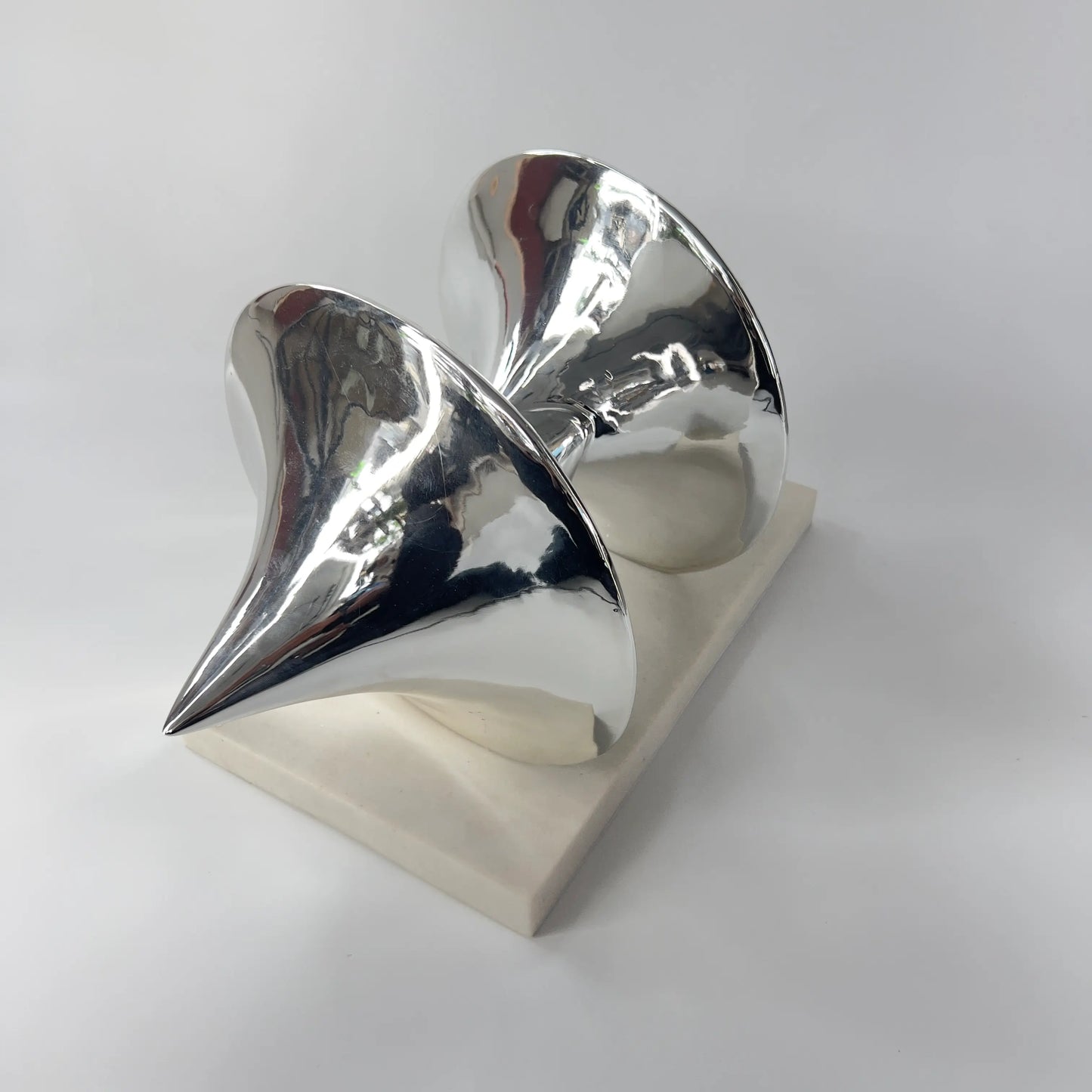 Chrome Pseudosphere