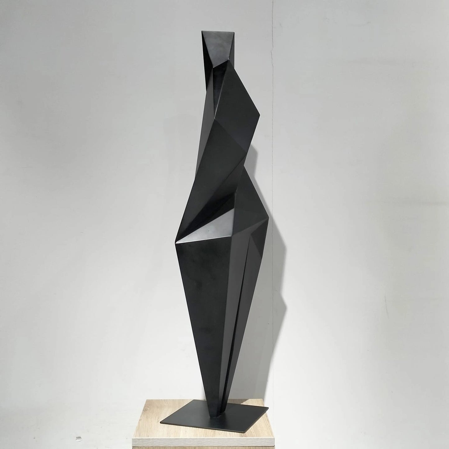 Vyra Metal Floor Sculpture