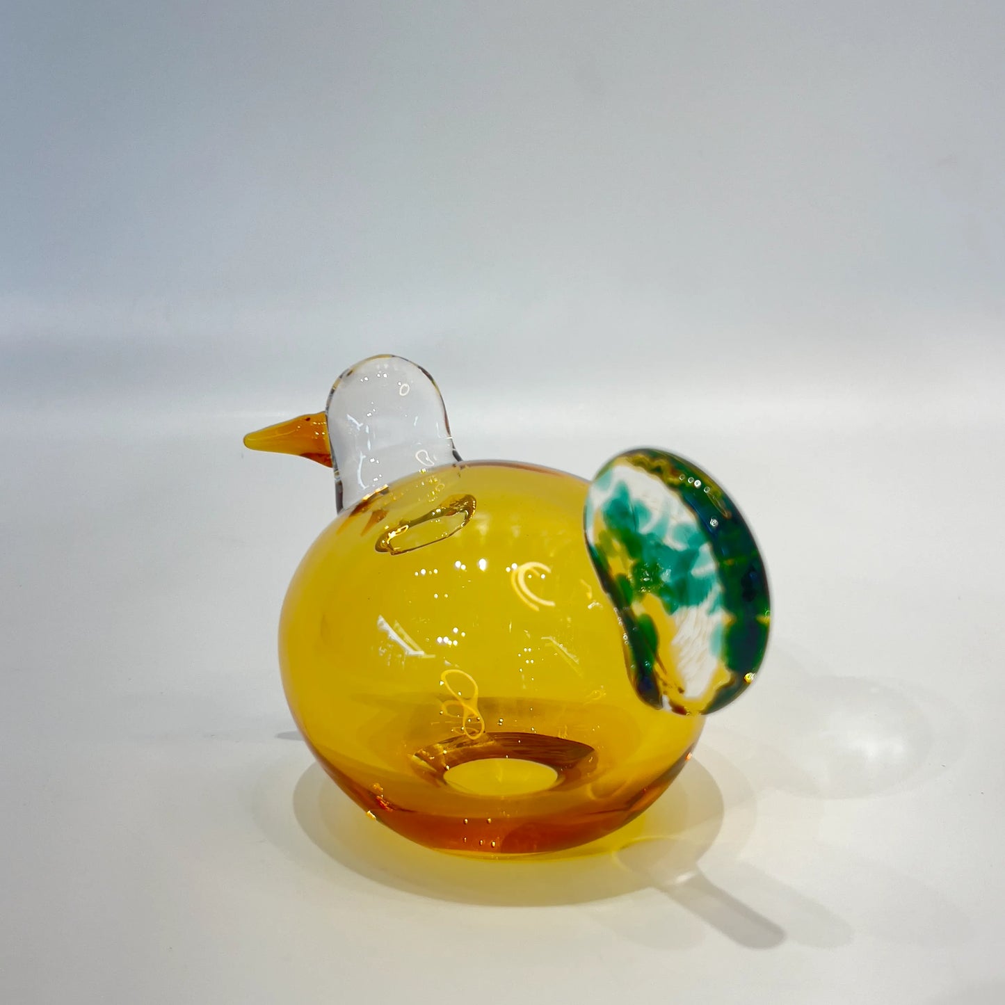 Amber Glass Chanting Nesting Bird