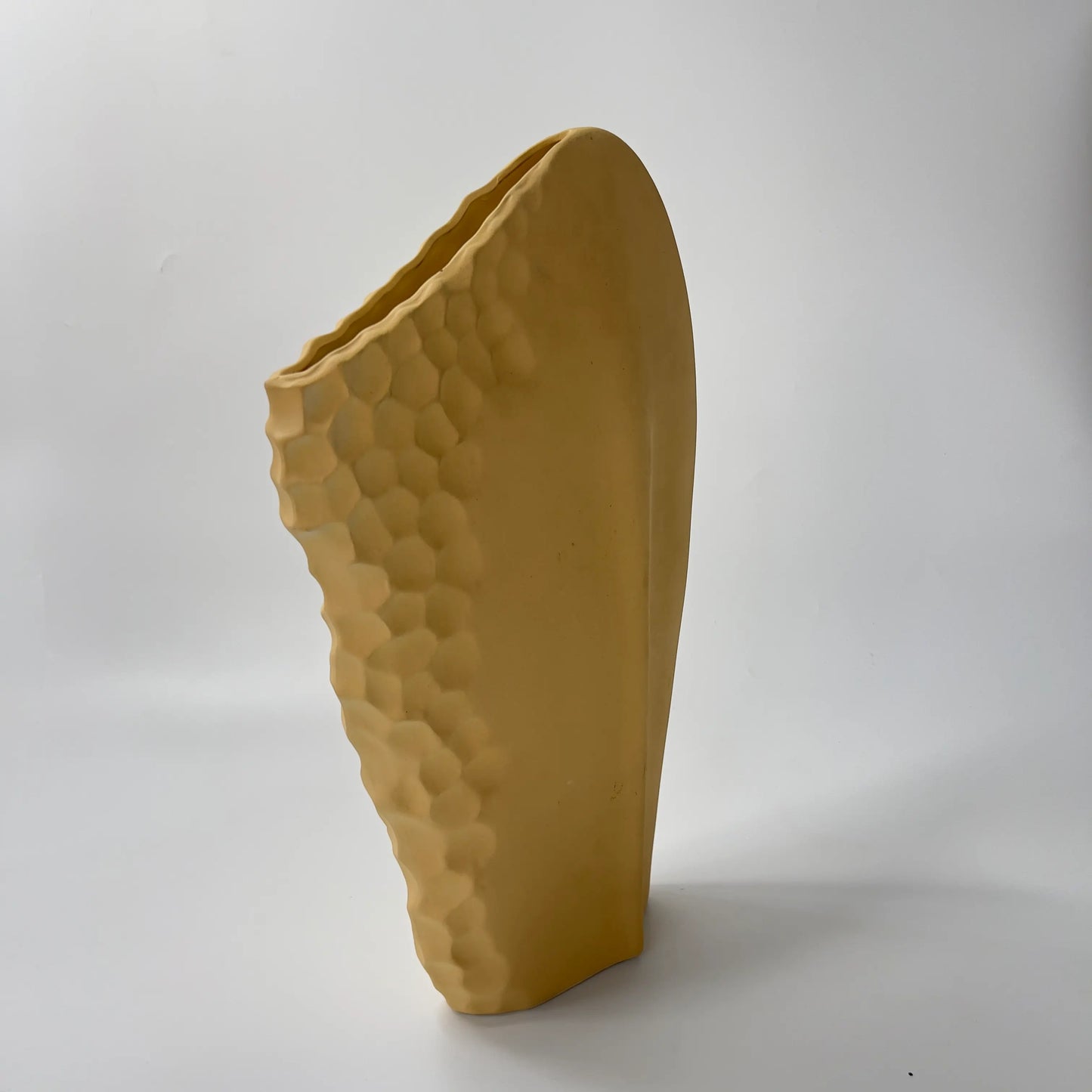 Klara Beige Vase