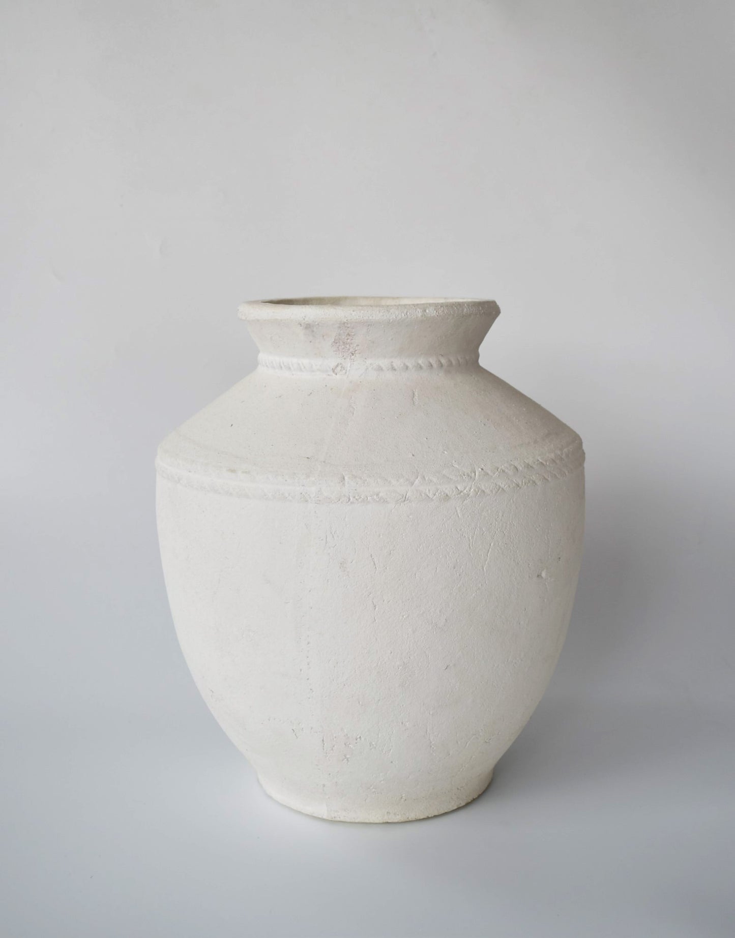 Campestre White Vase