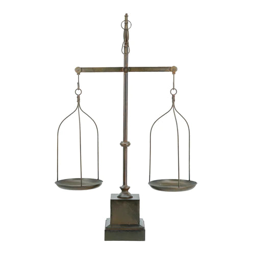 Thola Vintage Weighing Scale Statue