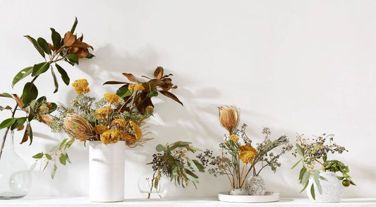 The Art Of Layered Dry Botanicals In Decorative Vases