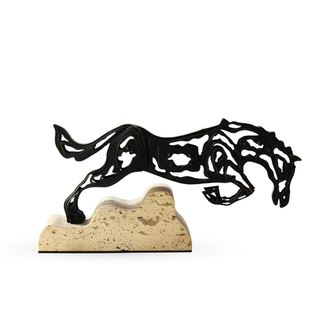 Dothraki horse sculpture abstract metal horse decor for modern home interiors