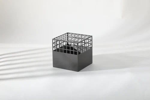 Ketrec Black Table Top Décor